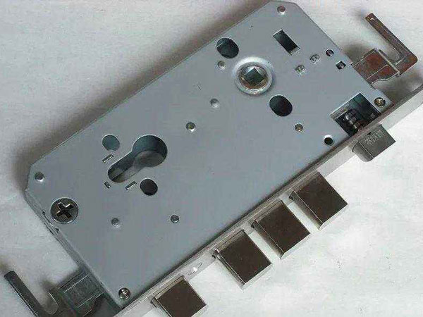 且末24小时上门开锁公司